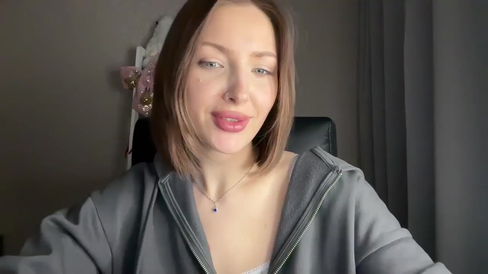 Di_Pearl video thumbnail