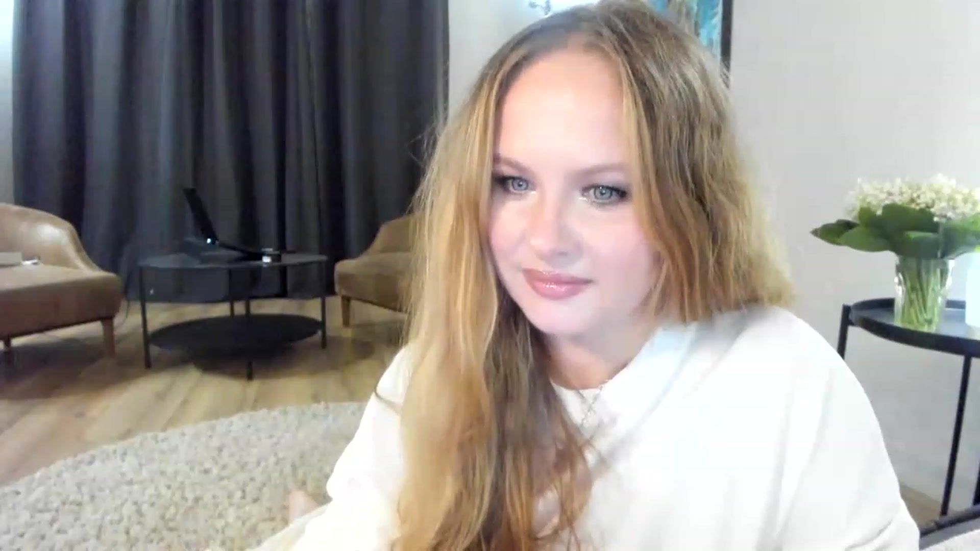 F_L_E_U_R video thumbnail