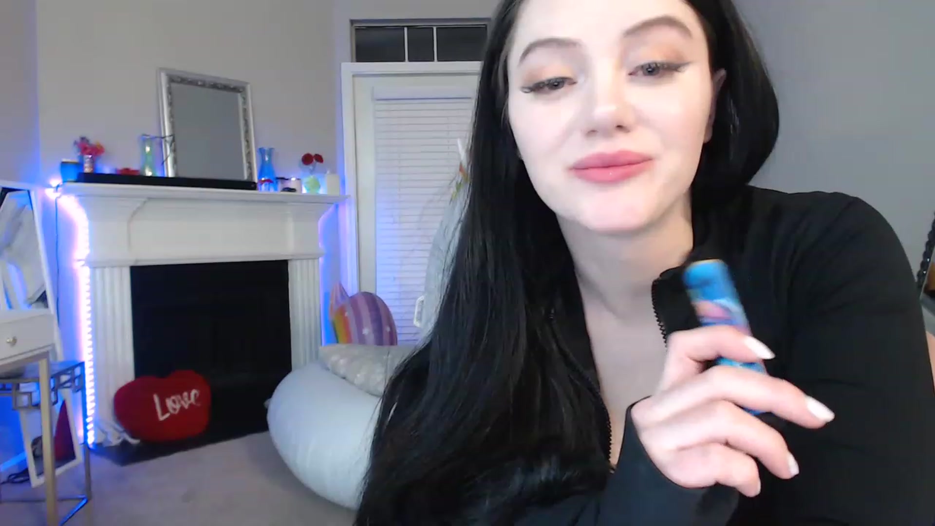 Pink_Fawnnn video thumbnail