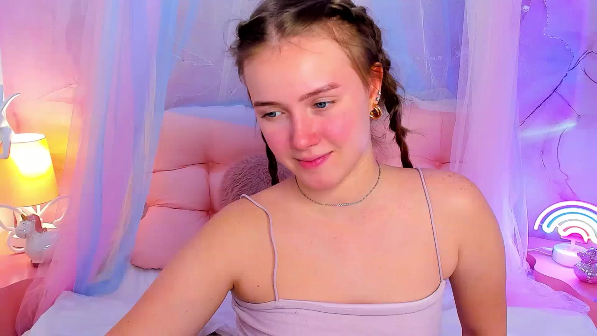 Beatrizz video thumbnail