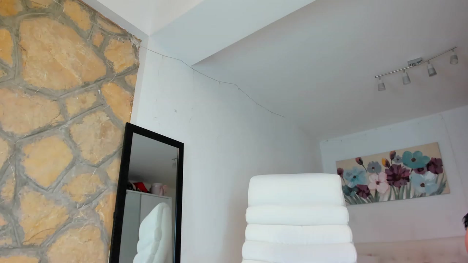 AnnasCloset video thumbnail