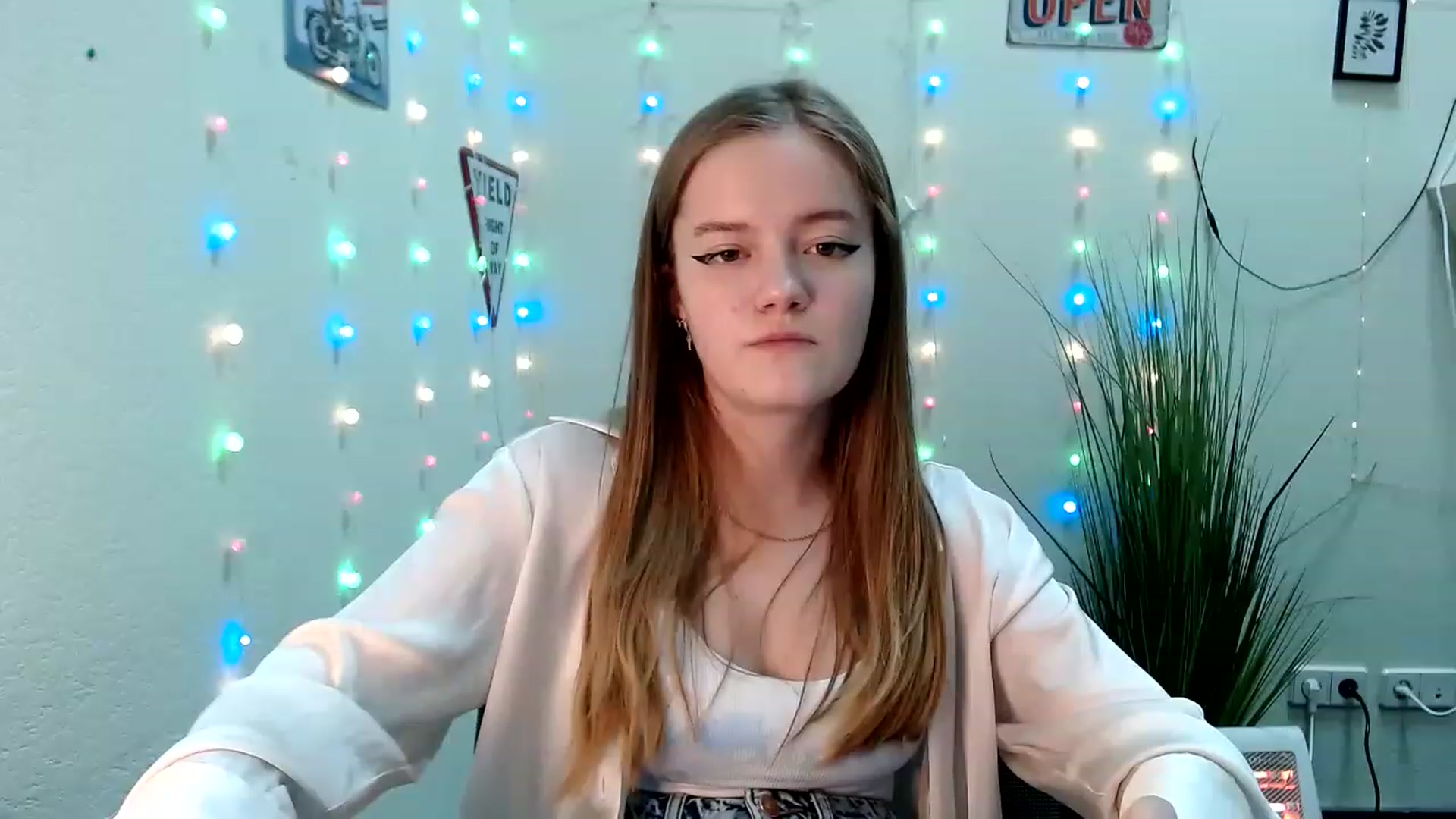 Little_Me_ video thumbnail