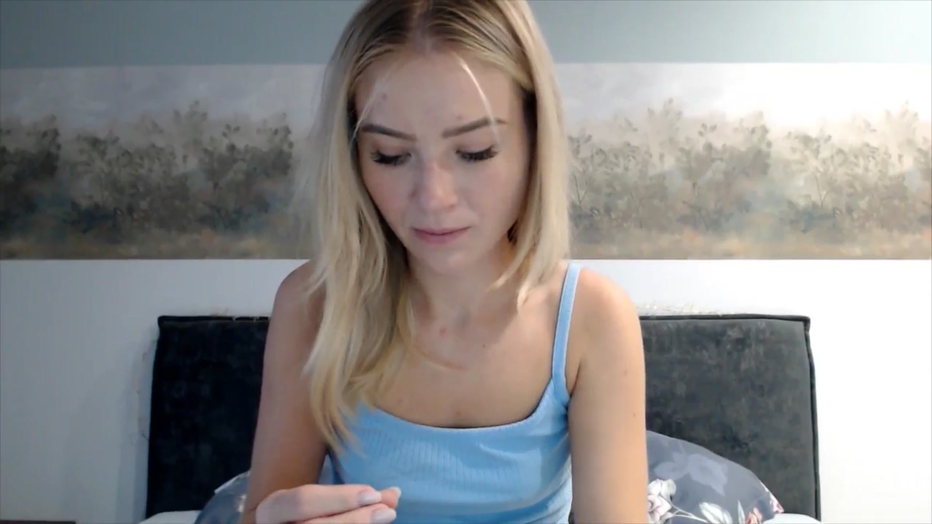 fiancee video thumbnail