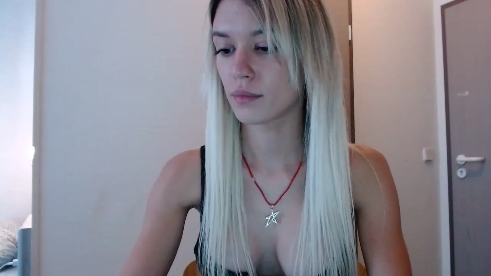 JustPrinsess video thumbnail