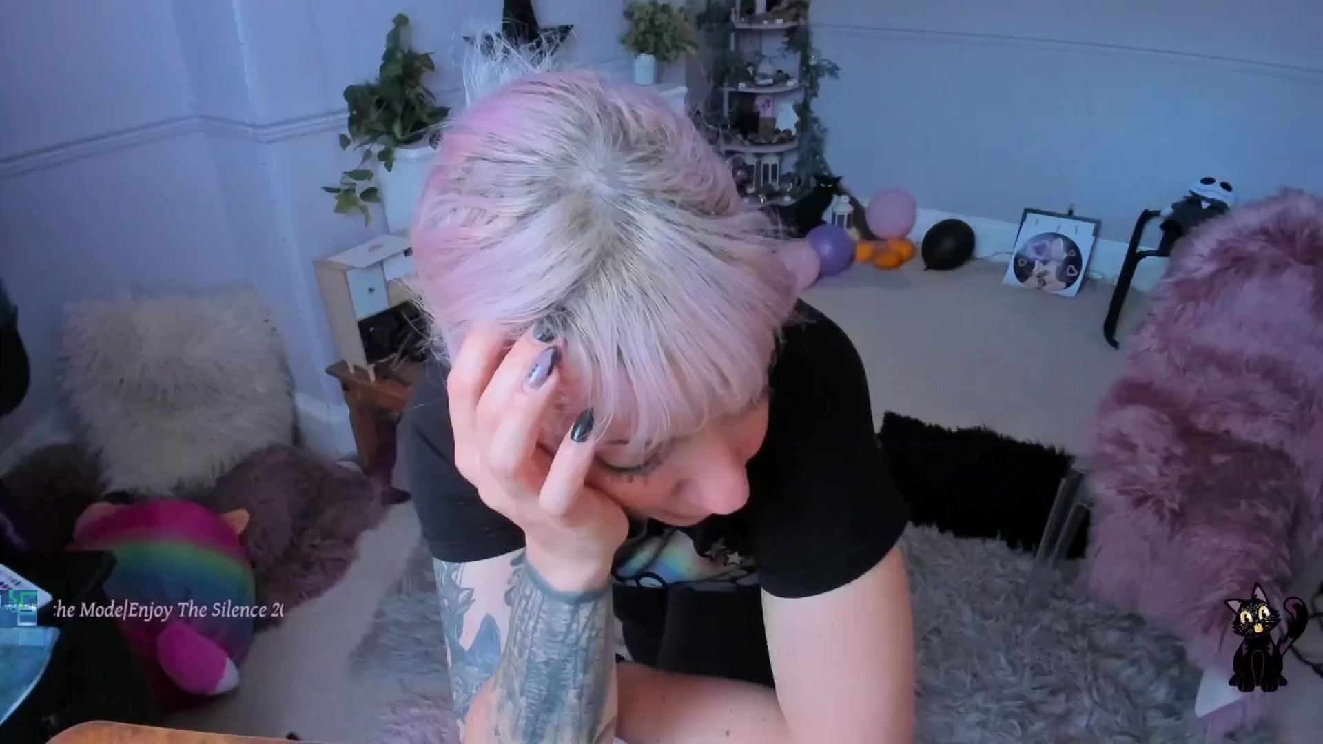 LunaWolfie video thumbnail