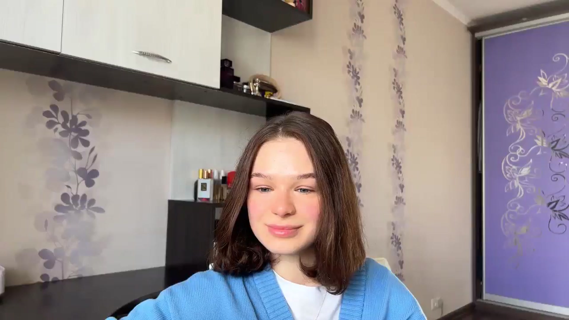 HeyAlisa video thumbnail