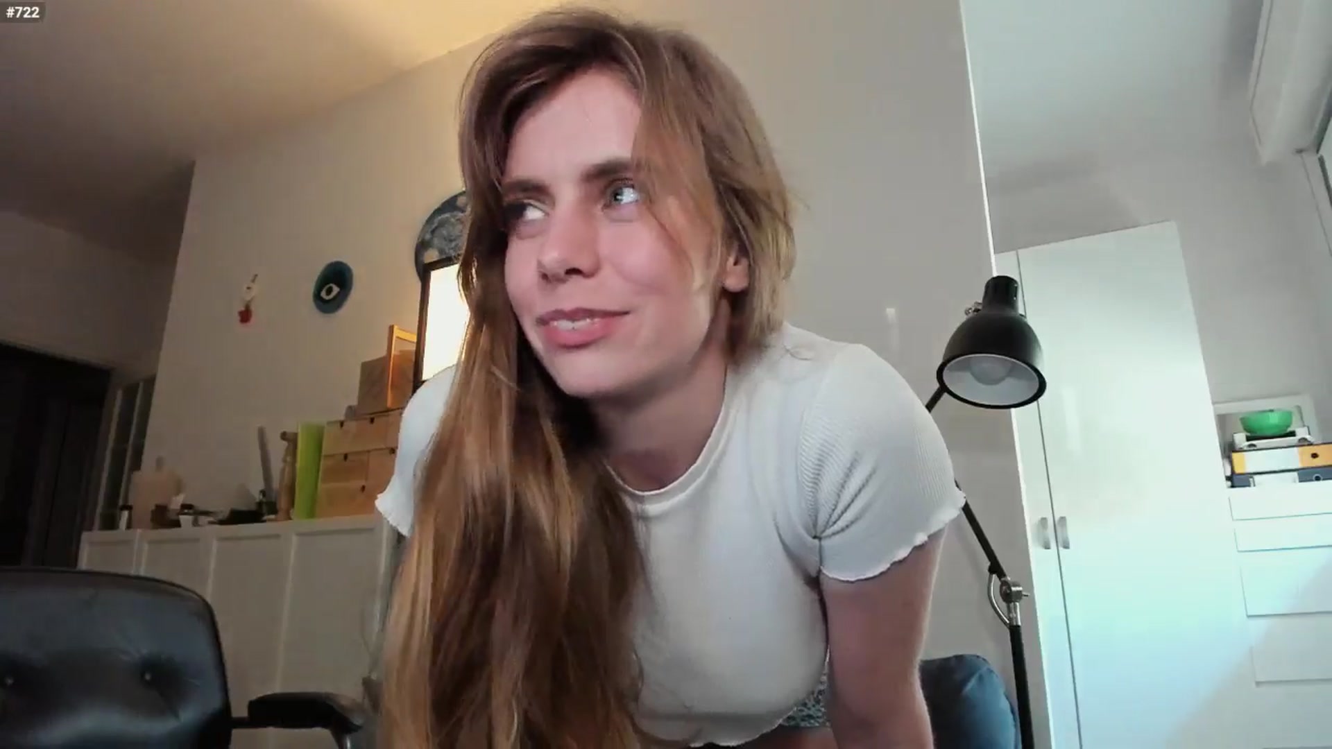 Personage video thumbnail