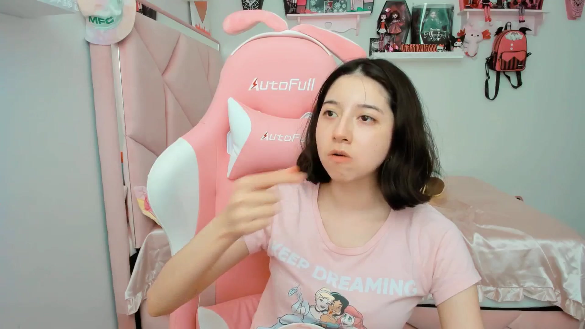 Cherrycute666 video thumbnail