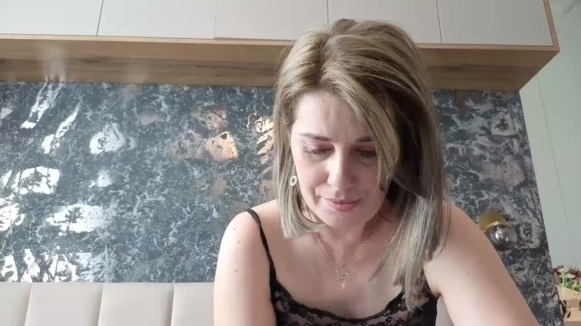 PrettyWomen31 video thumbnail