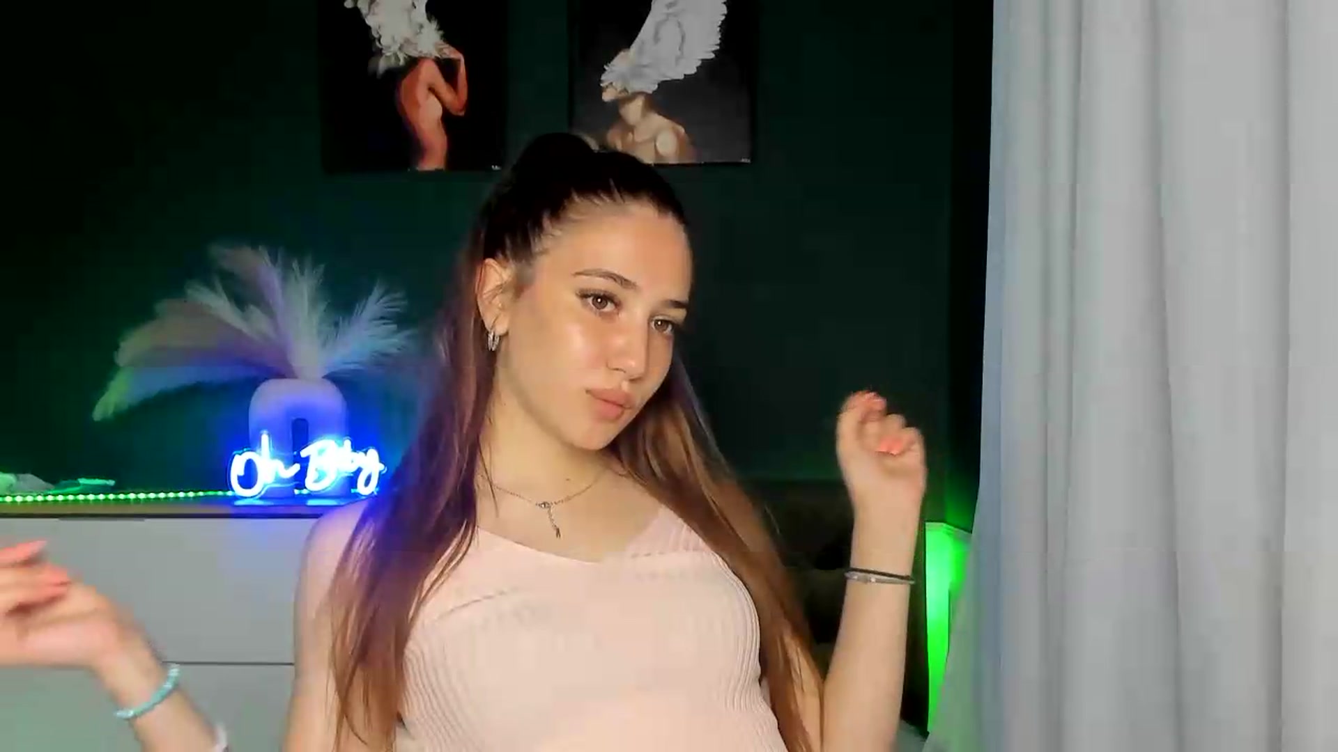 AlexaPirs video thumbnail