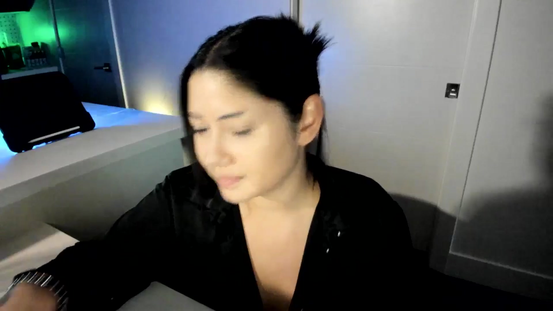 YourGoddessLu video thumbnail