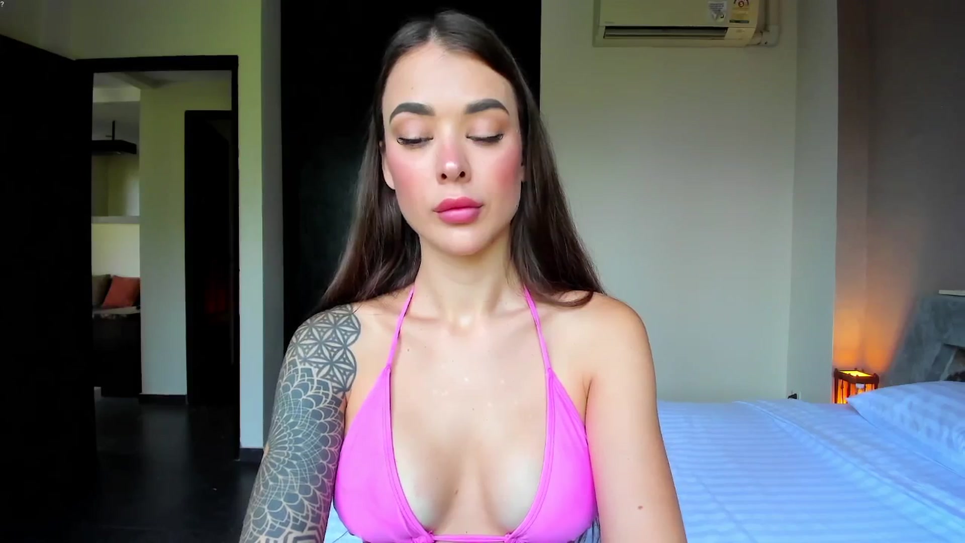 Jul_la_la video thumbnail