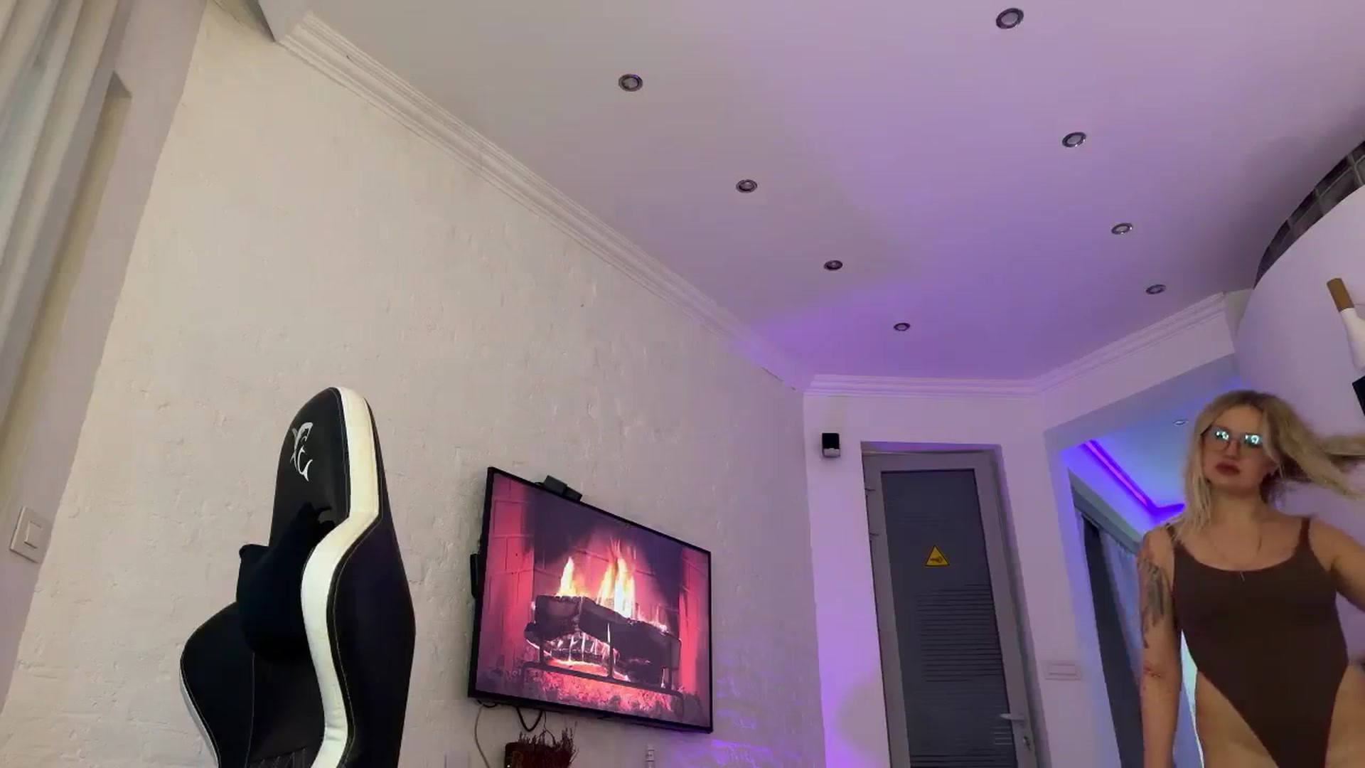 AlexiAngel video thumbnail