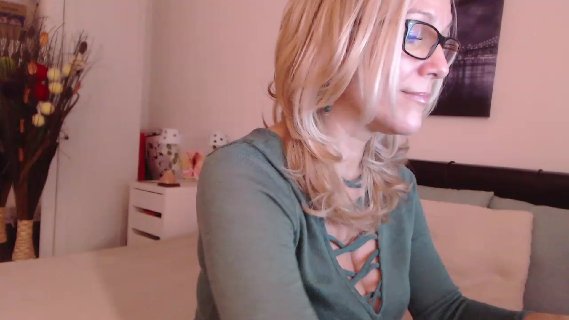Reeya71 video thumbnail
