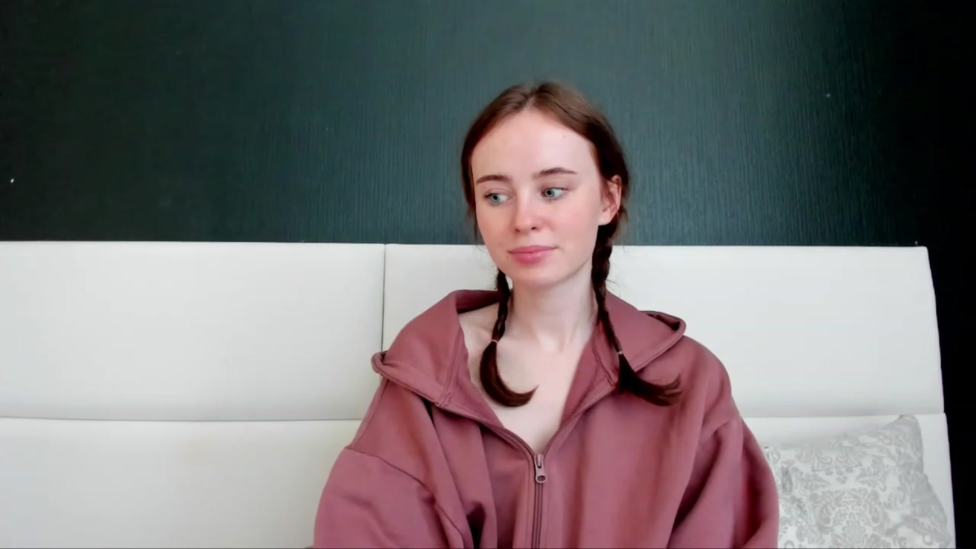 userSasha video thumbnail