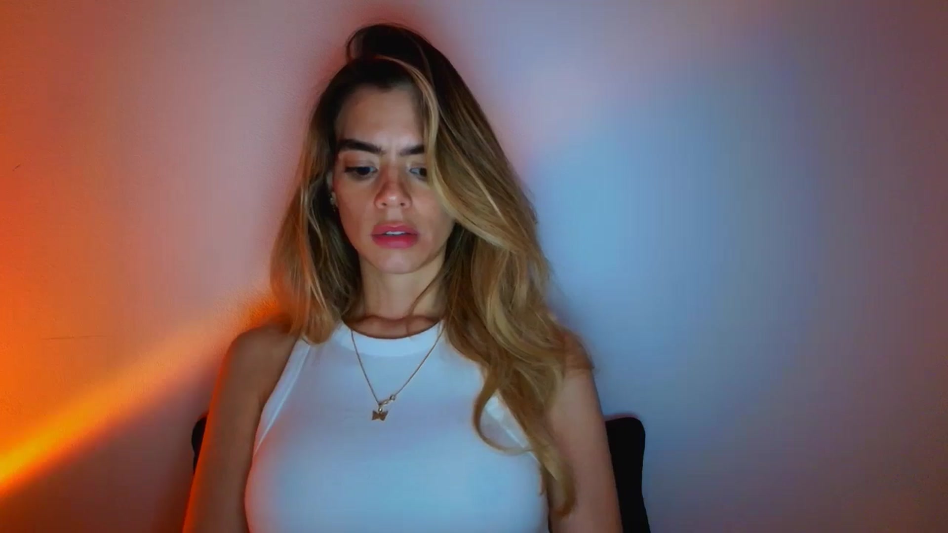 fresagirl video thumbnail