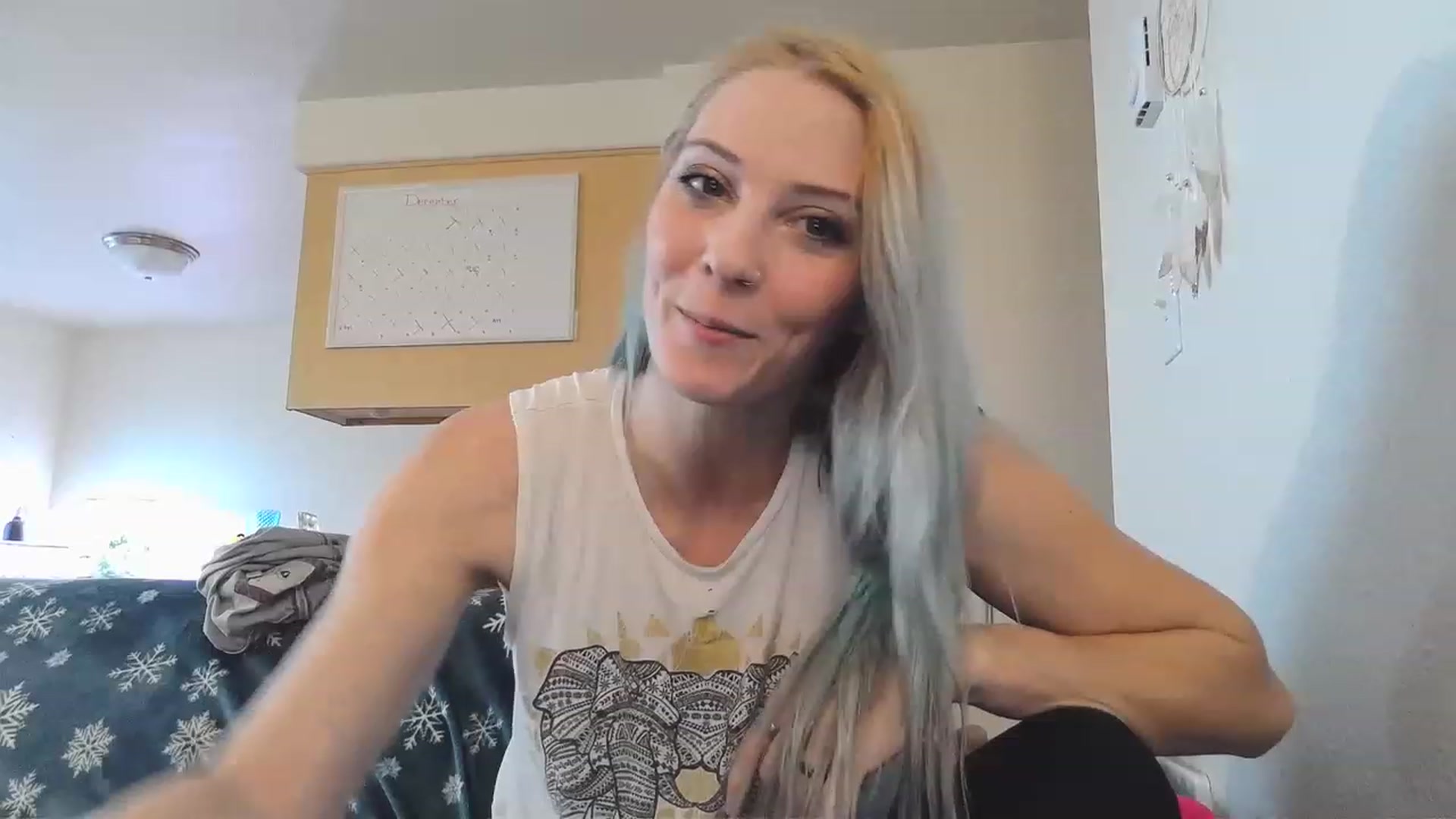 Ashlynnelocks video thumbnail