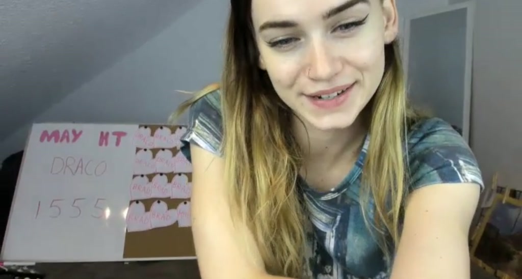MiaMunro video thumbnail