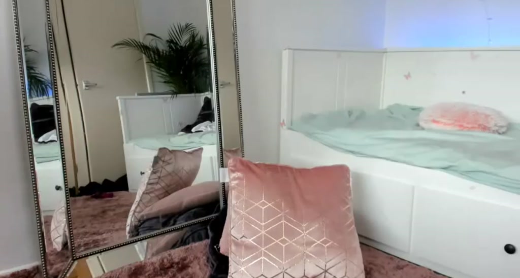 UKDreamx video thumbnail