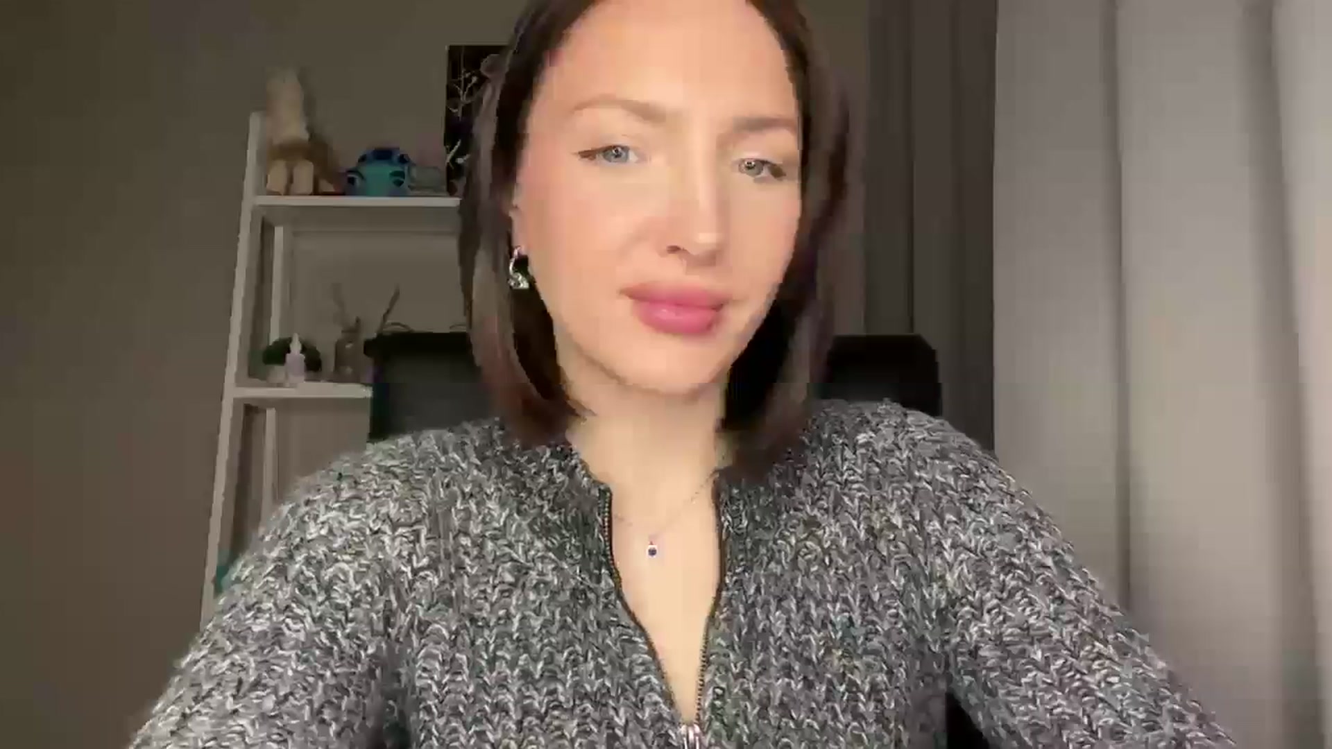 Di_Pearl video thumbnail