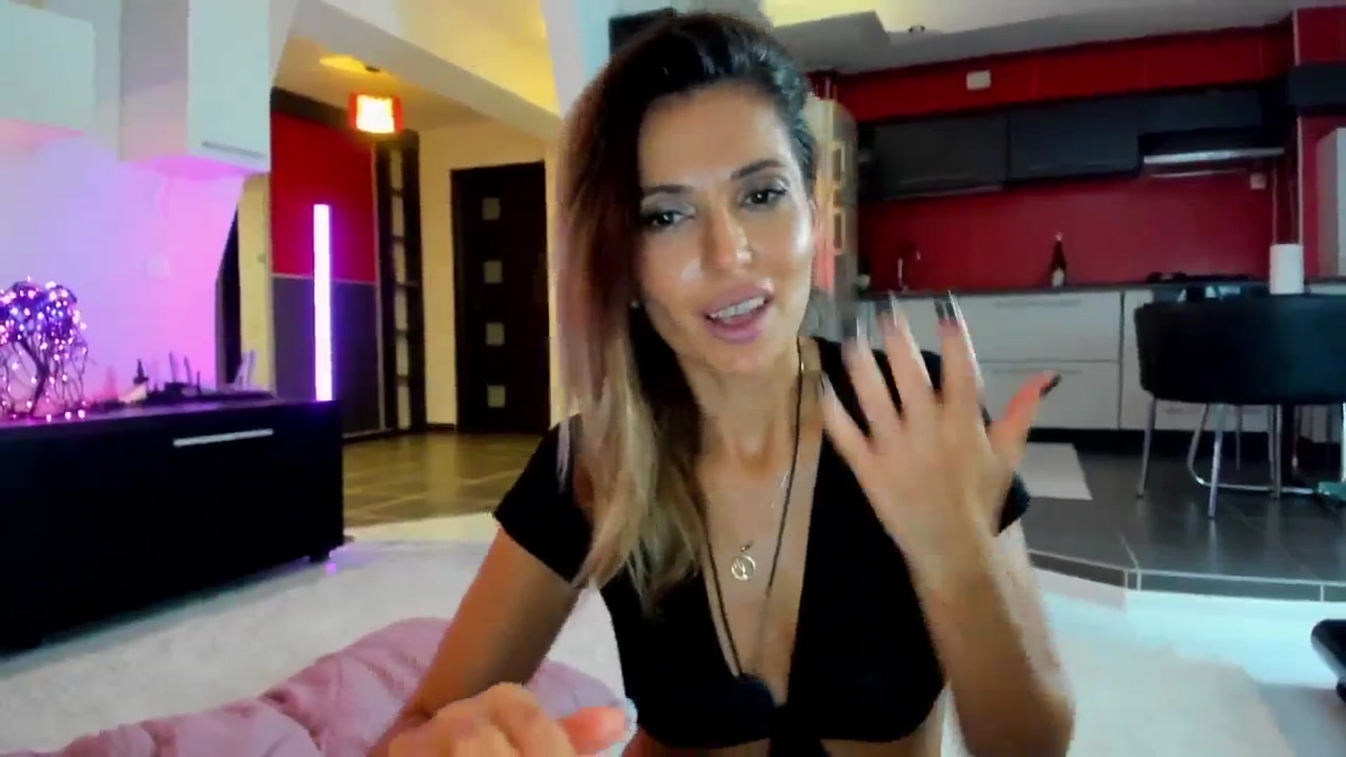 SmileyTinaa video thumbnail