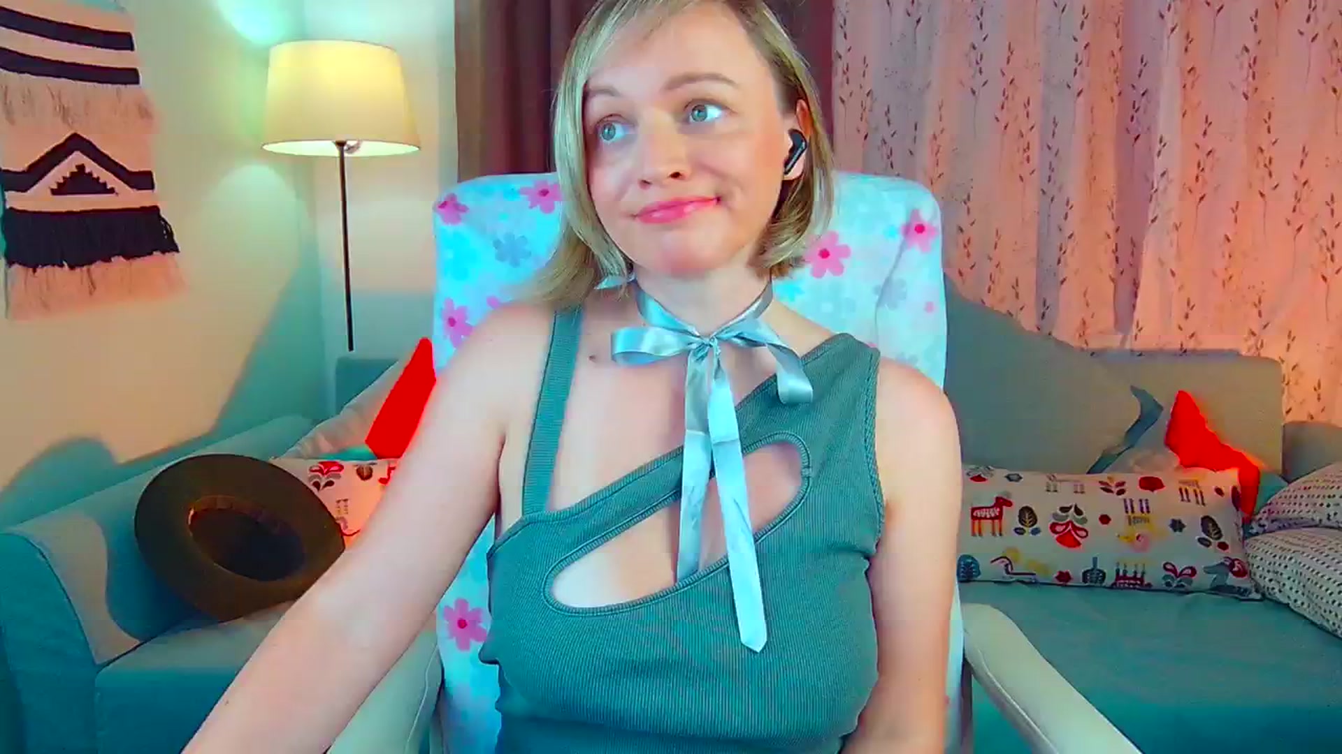 SweetDazzle video thumbnail