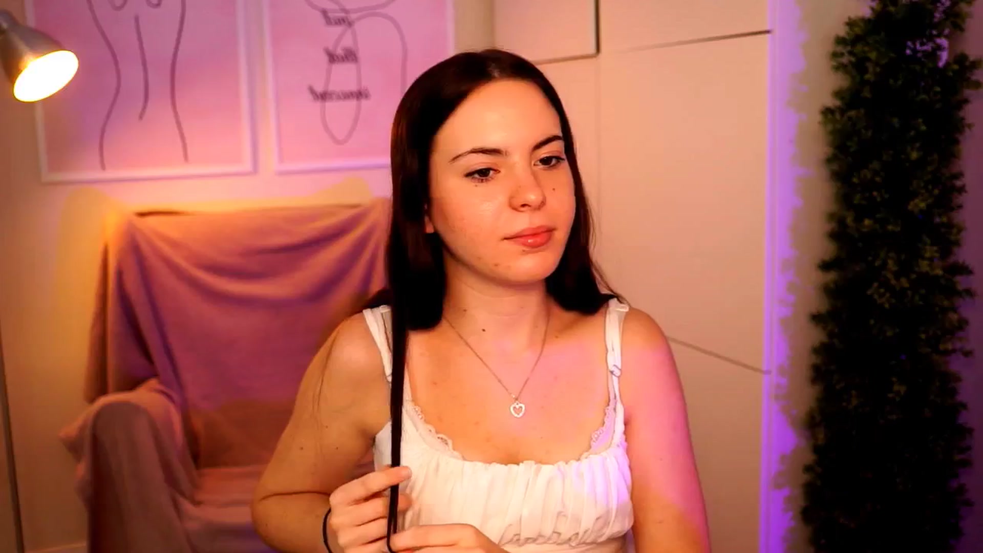 LittleMelanie video thumbnail
