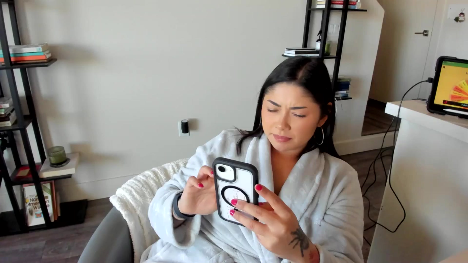 YourGoddessLu video thumbnail