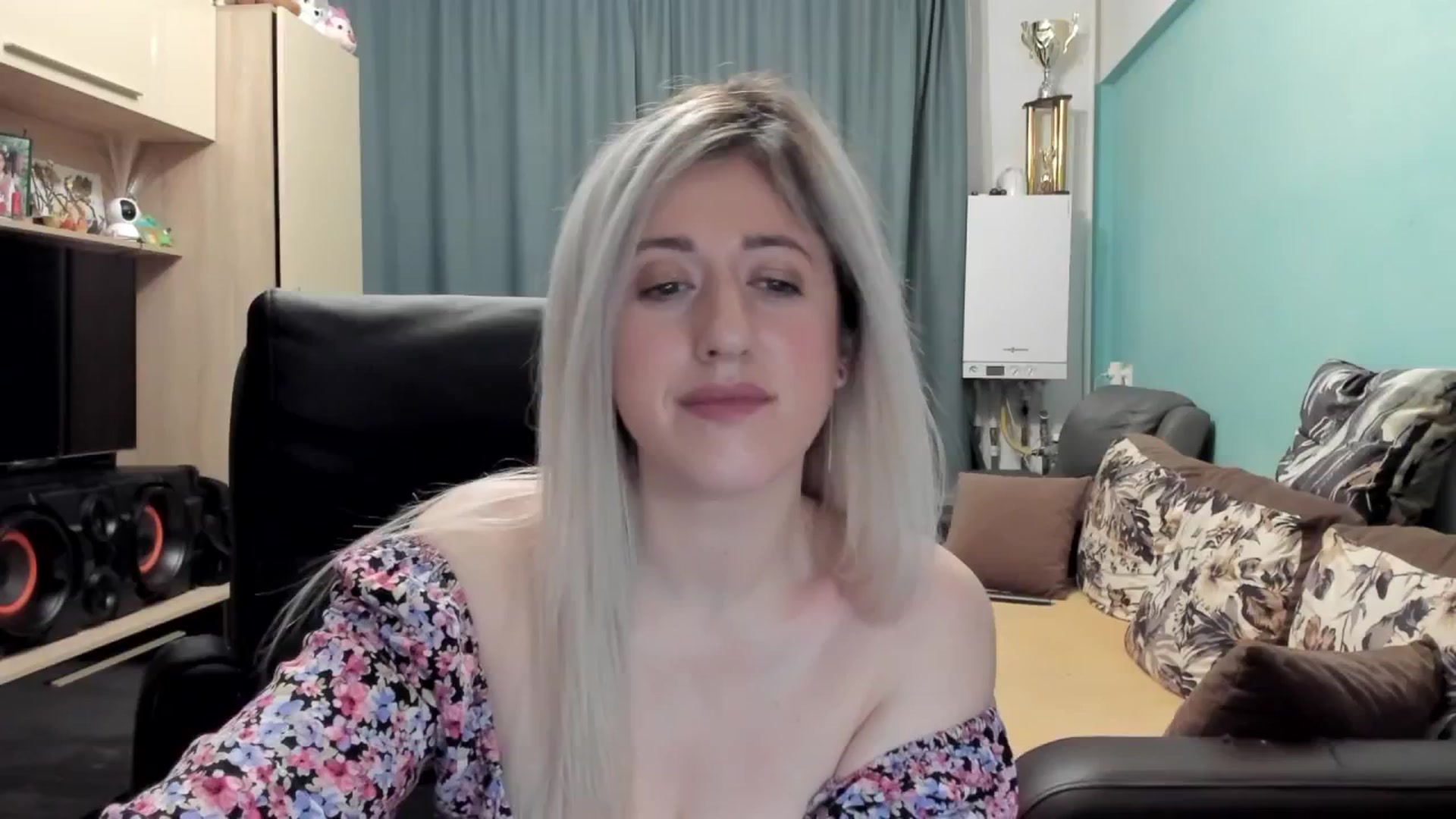 SweetDelia_ video thumbnail