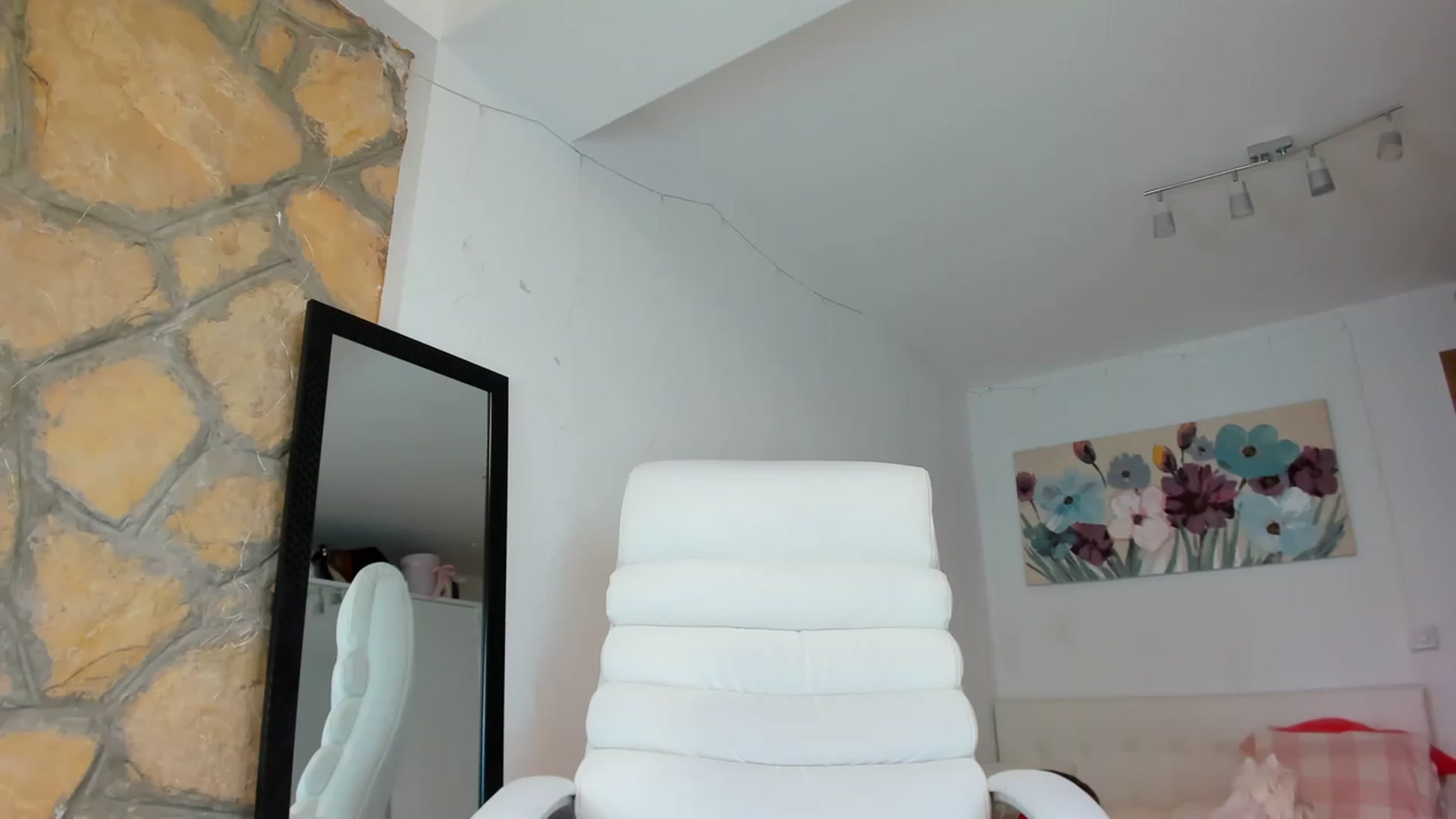 AnnasCloset video thumbnail