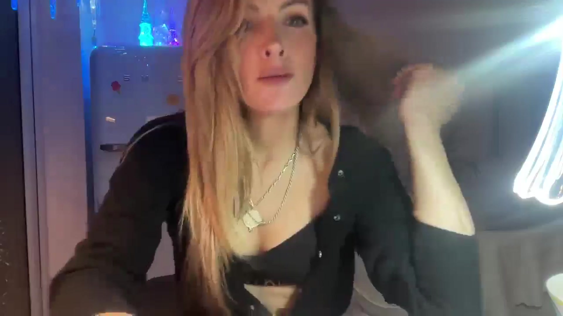 Courtney video thumbnail