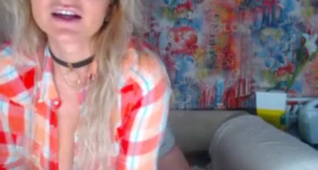 XBettyX video thumbnail
