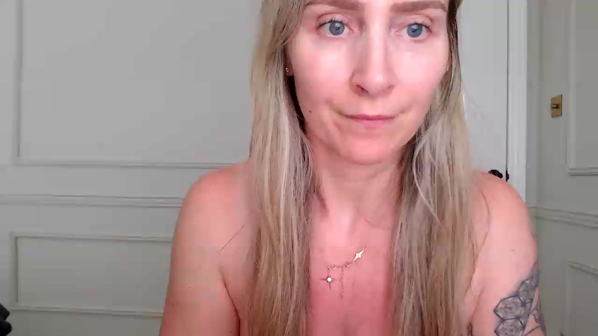 Boob_Jiggler video thumbnail