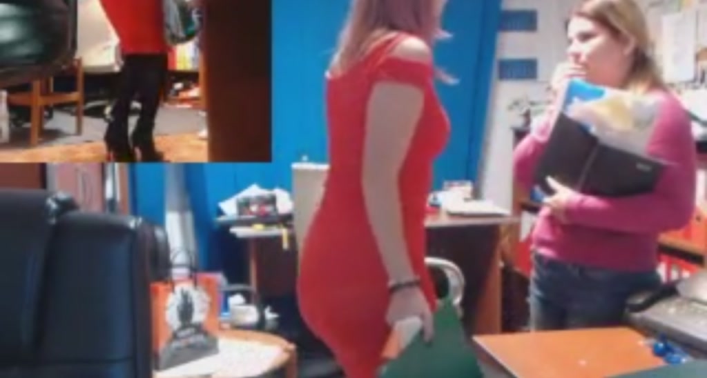 IT_Ariana video thumbnail