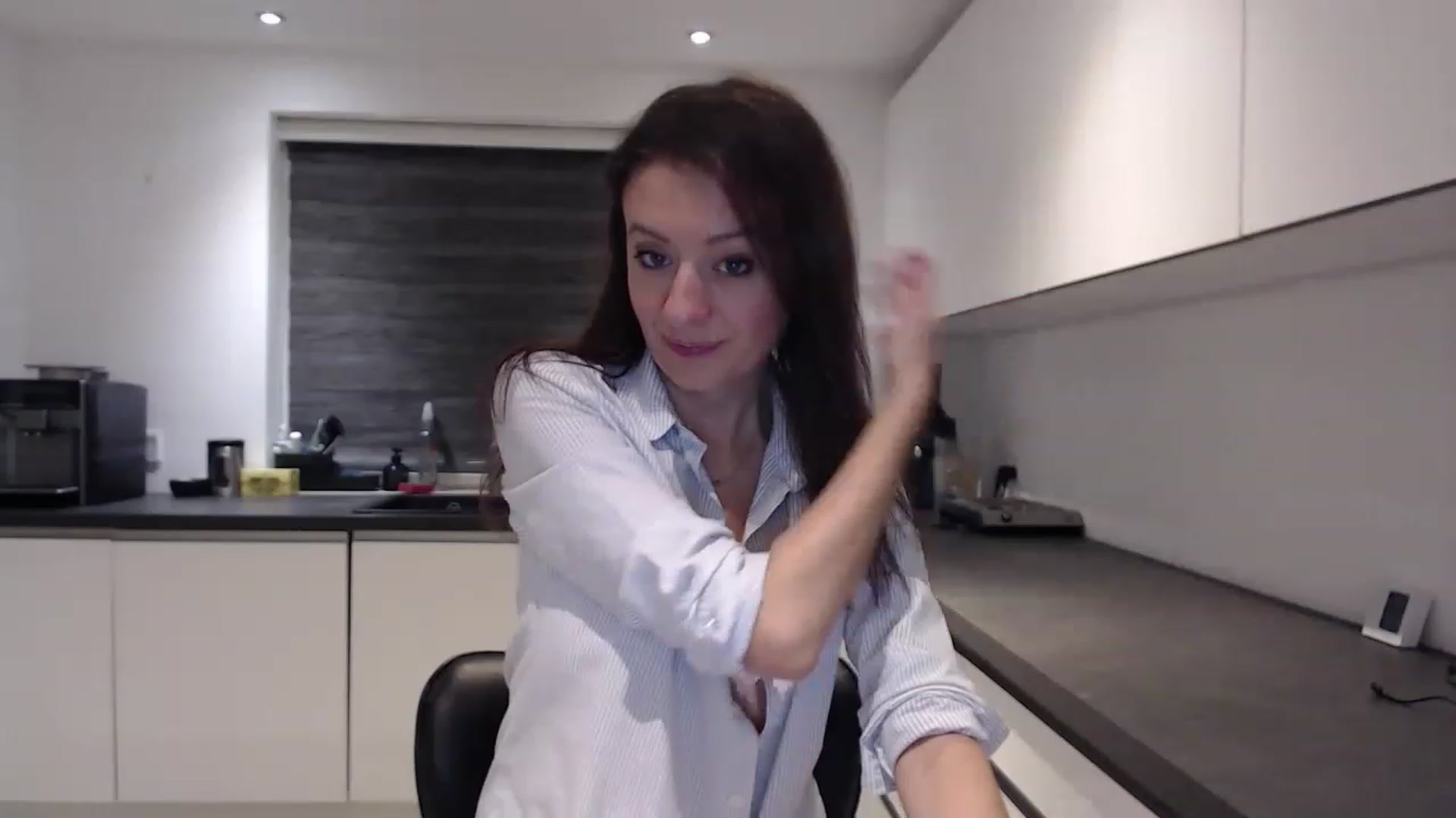 Anelly video thumbnail
