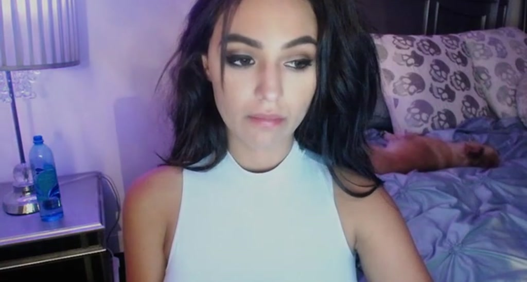 xo_esme video thumbnail