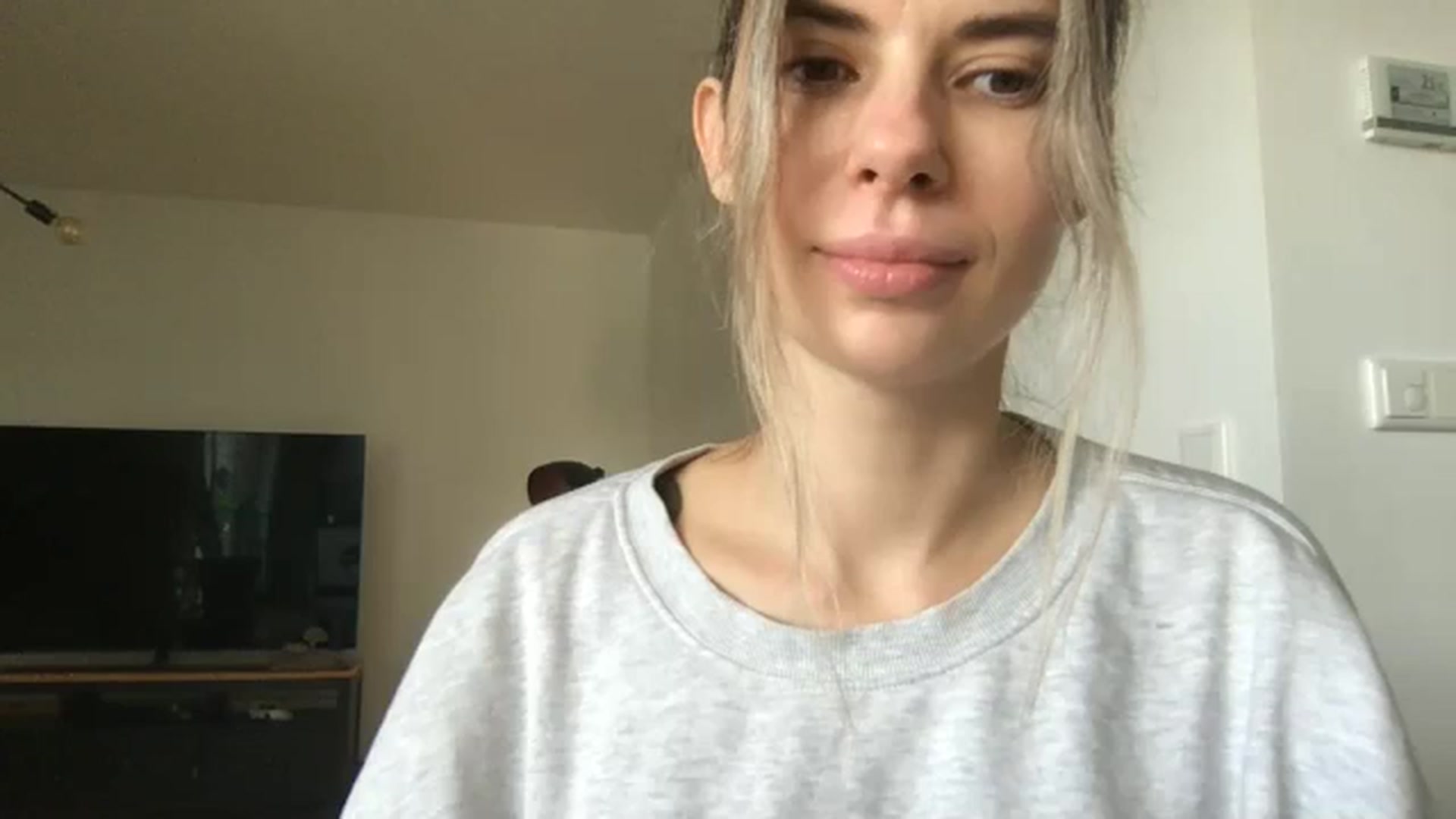 neverinmylife video thumbnail