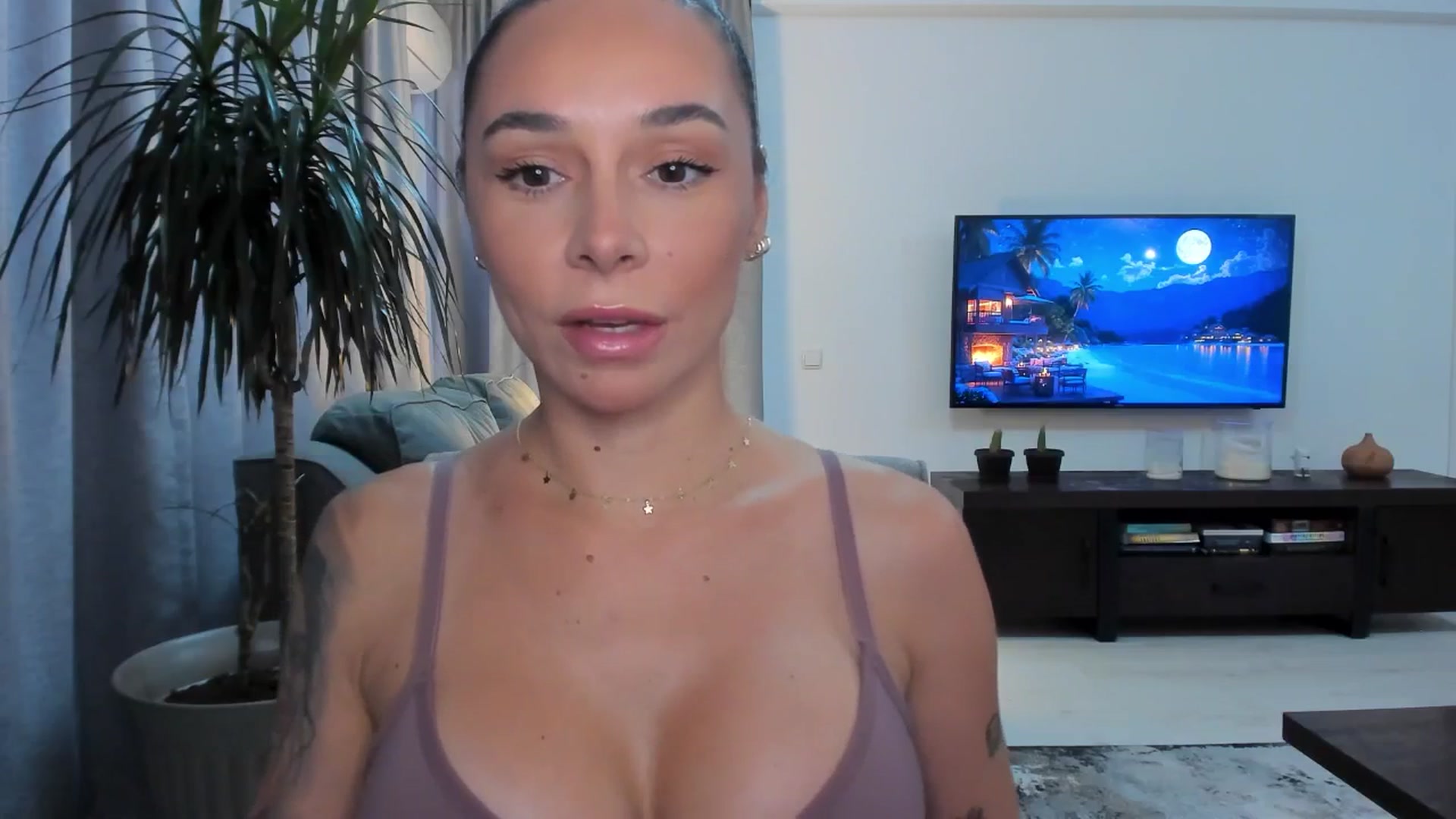beatricebae video thumbnail