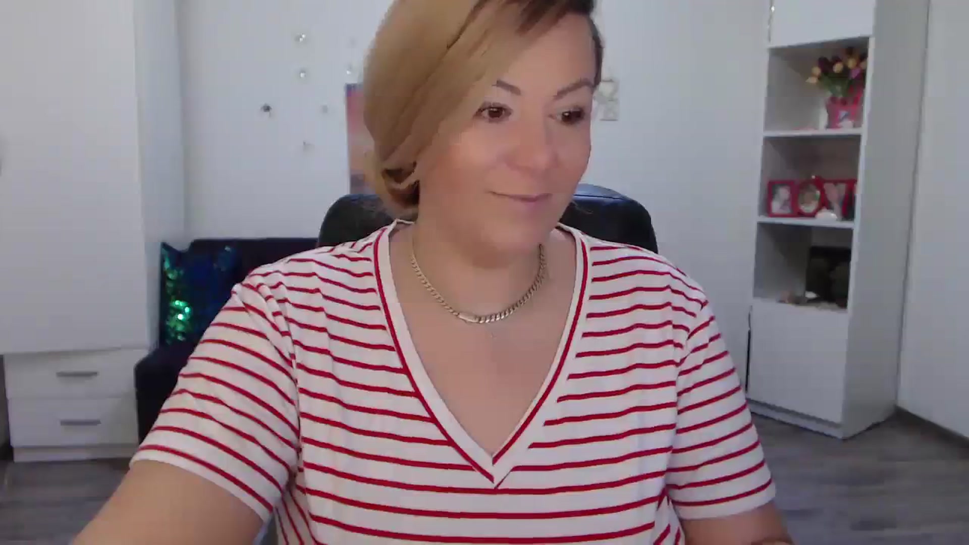 A_baby_Boo video thumbnail