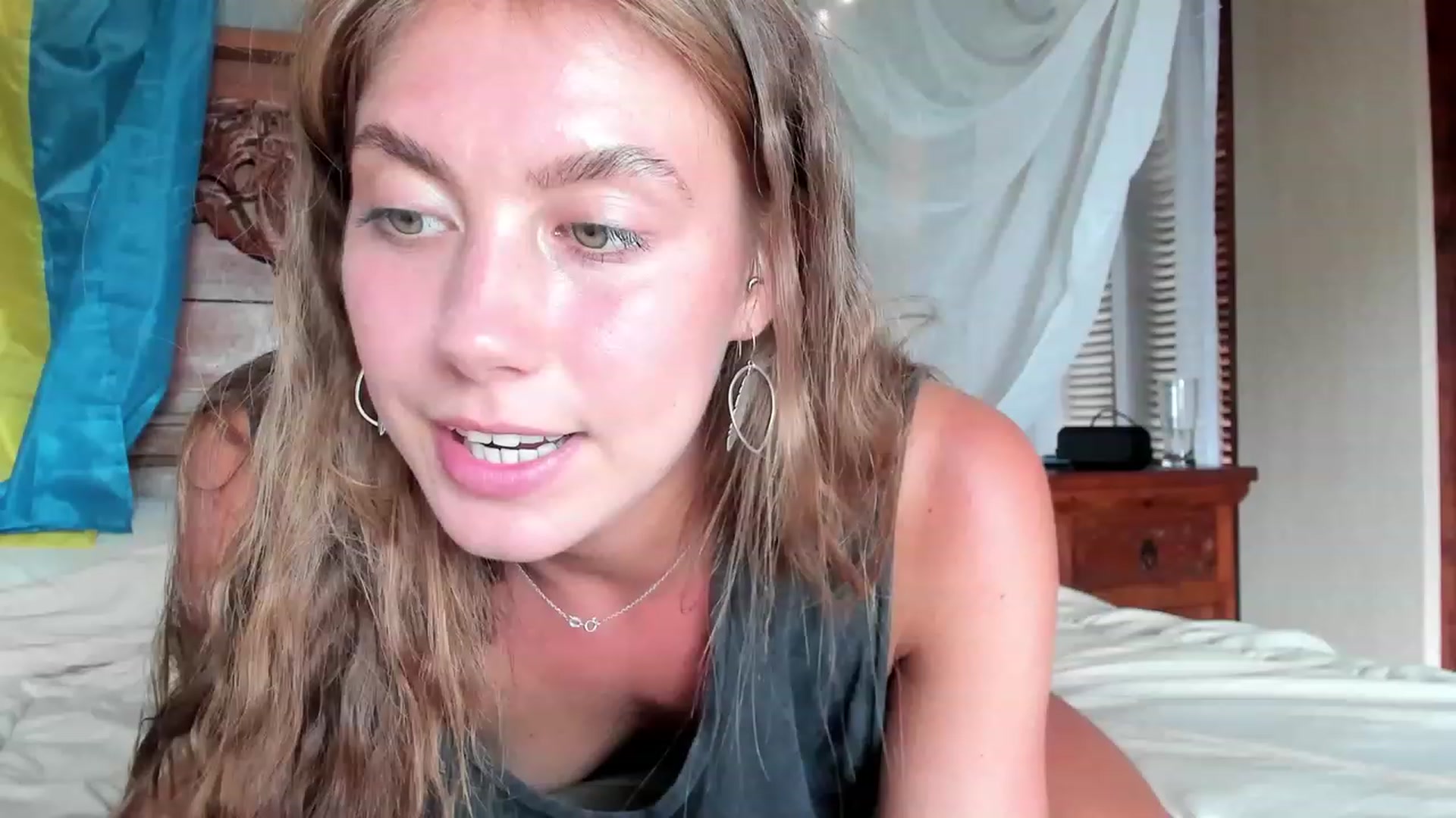 HotUAJasNews video thumbnail