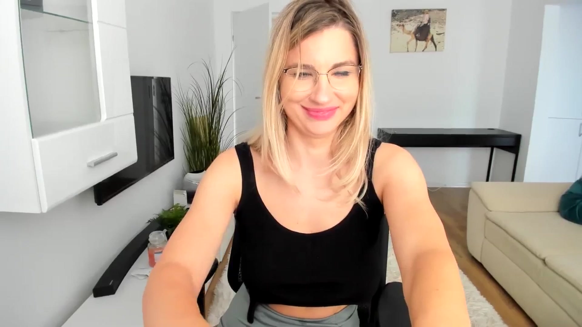AlyMiss video thumbnail