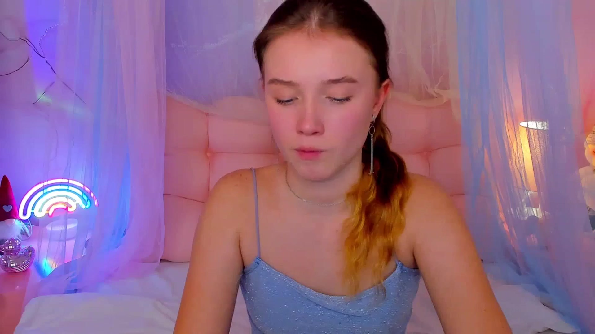 Beatrizz video thumbnail