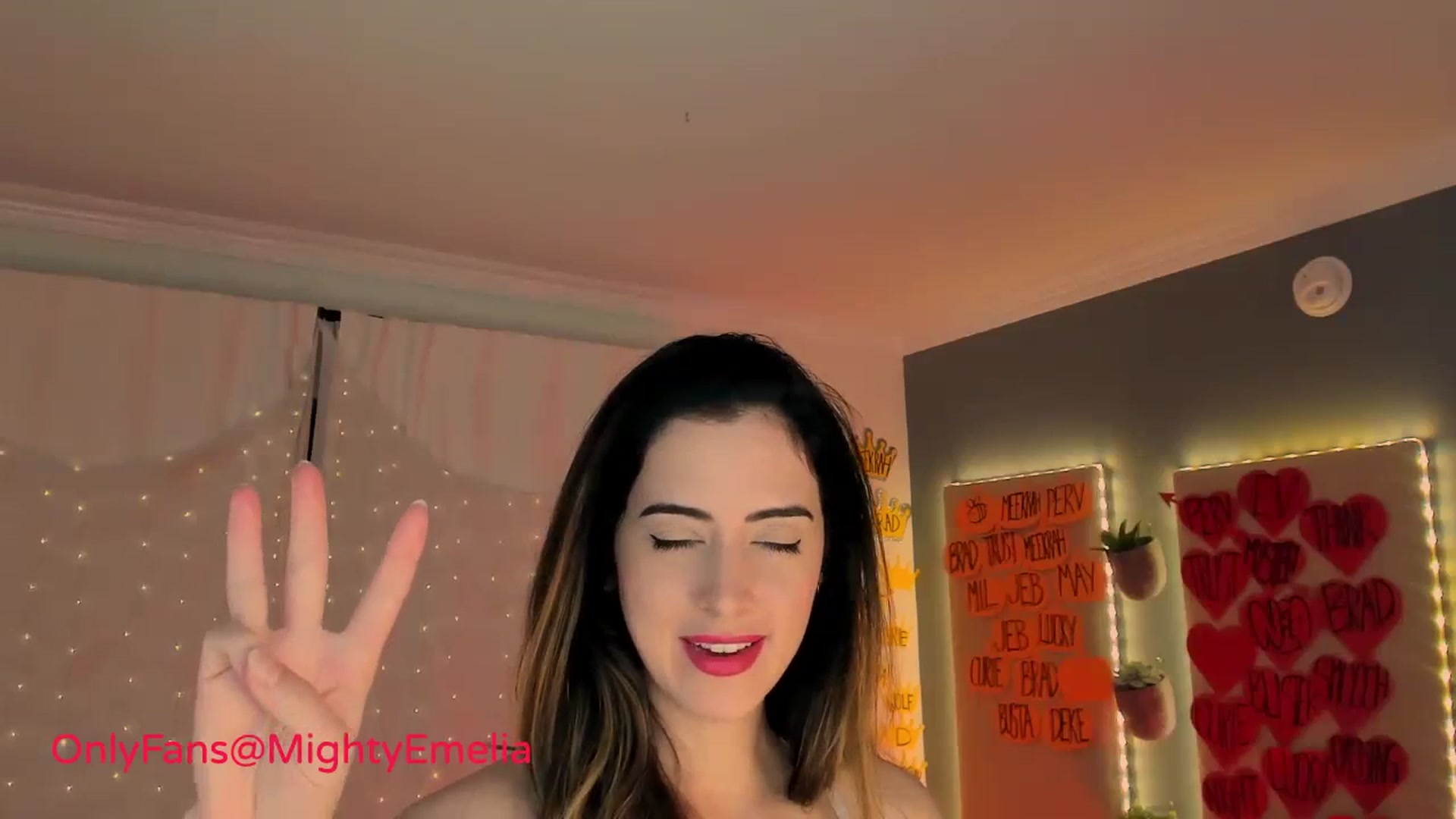 MightyEmelia video thumbnail