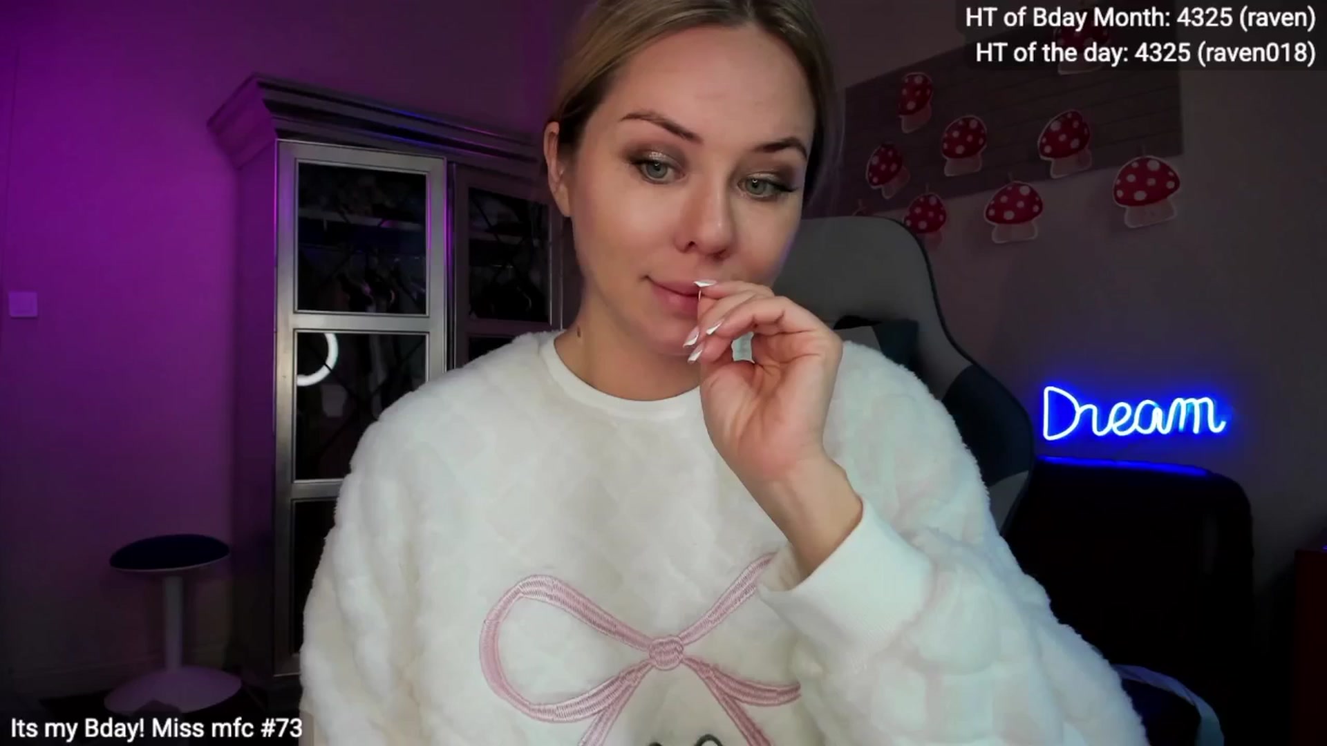 Linda_0nline video thumbnail