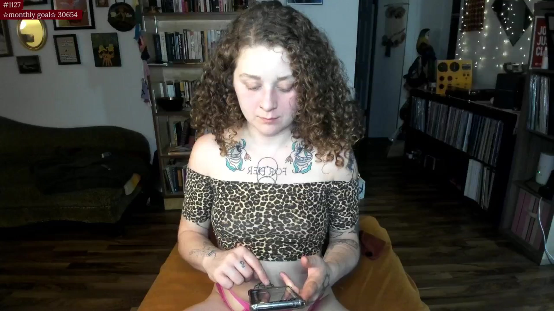 PeachyQueen_ video thumbnail