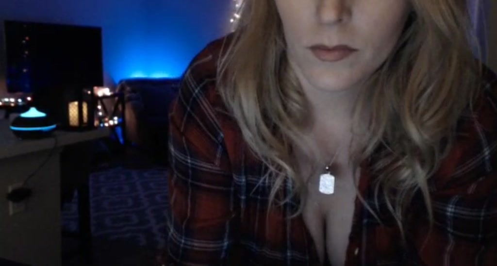 ElleBerry video thumbnail