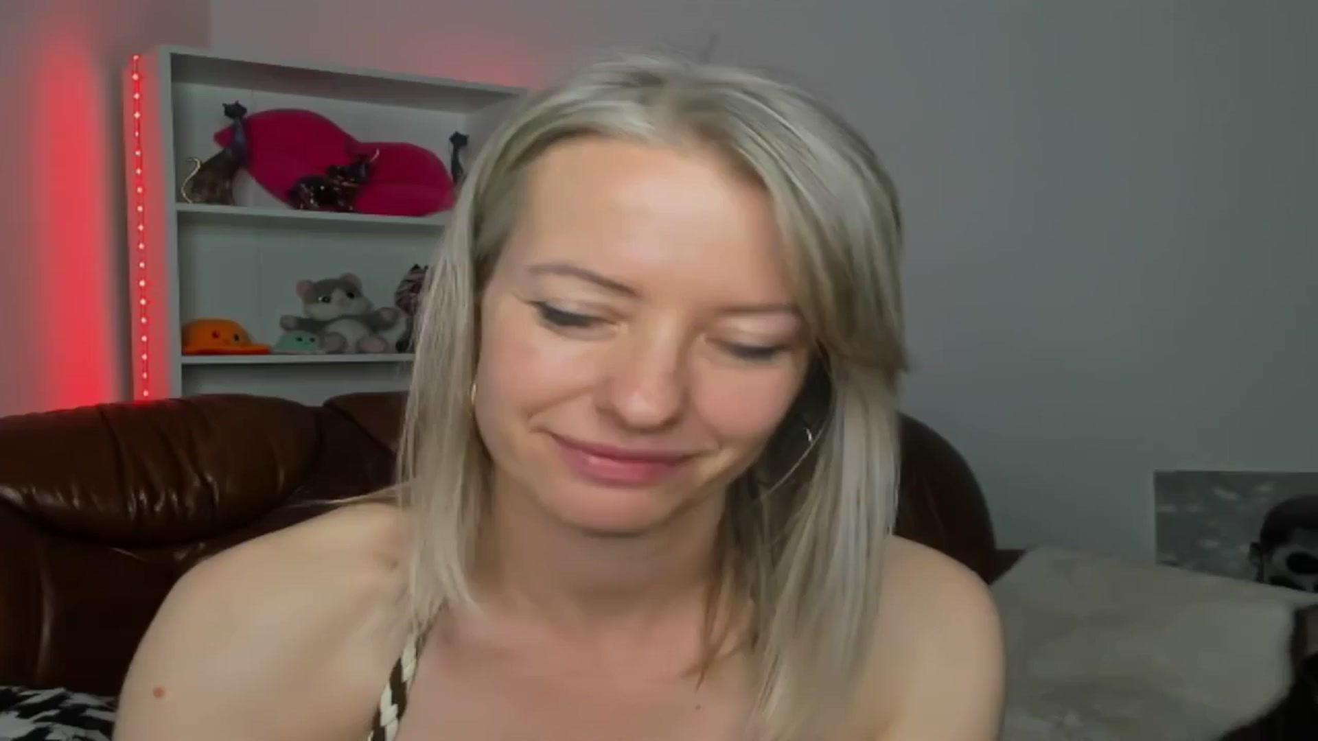 TanyaGold01 video thumbnail