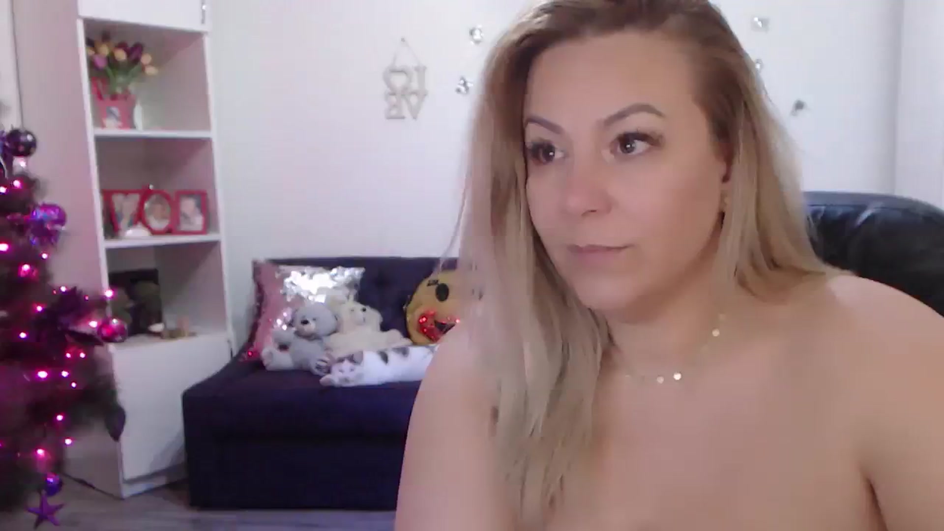 A_baby_Boo video thumbnail