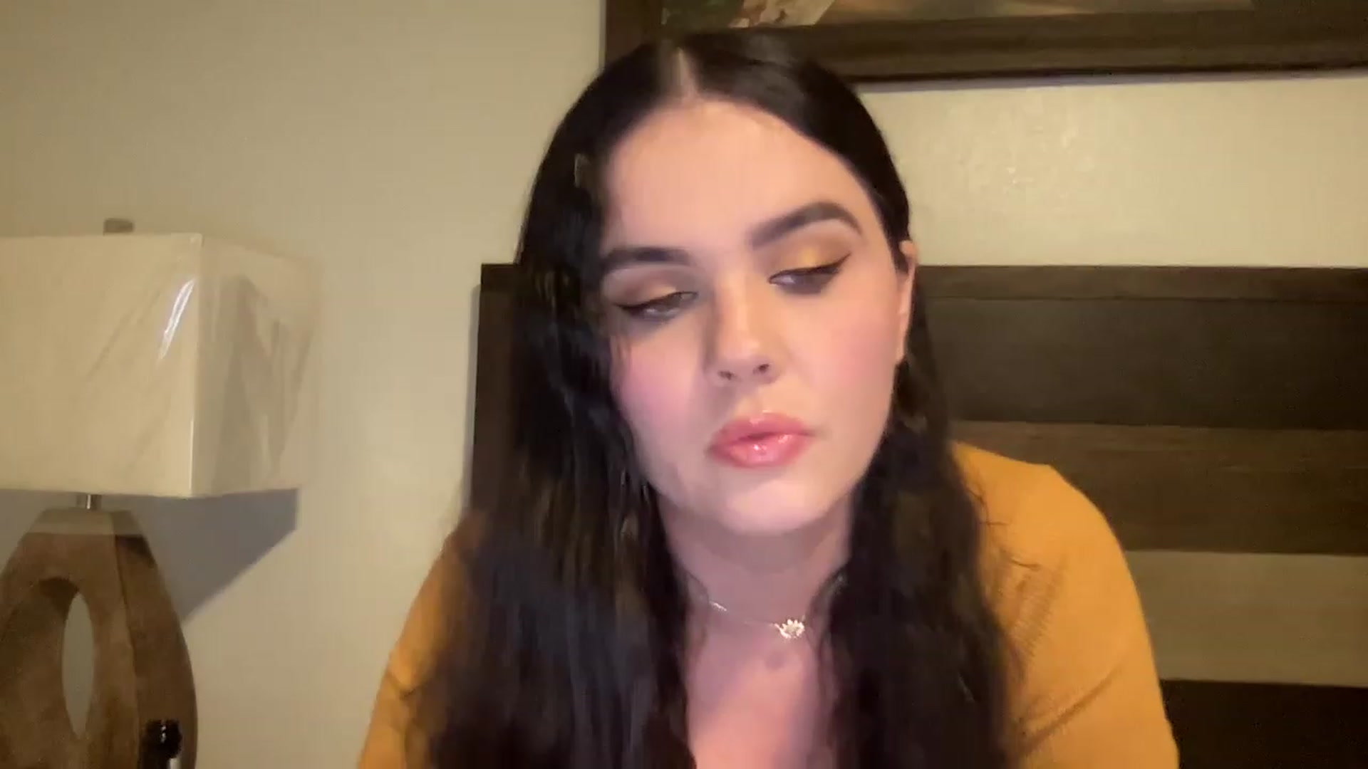 Giaislovely video thumbnail