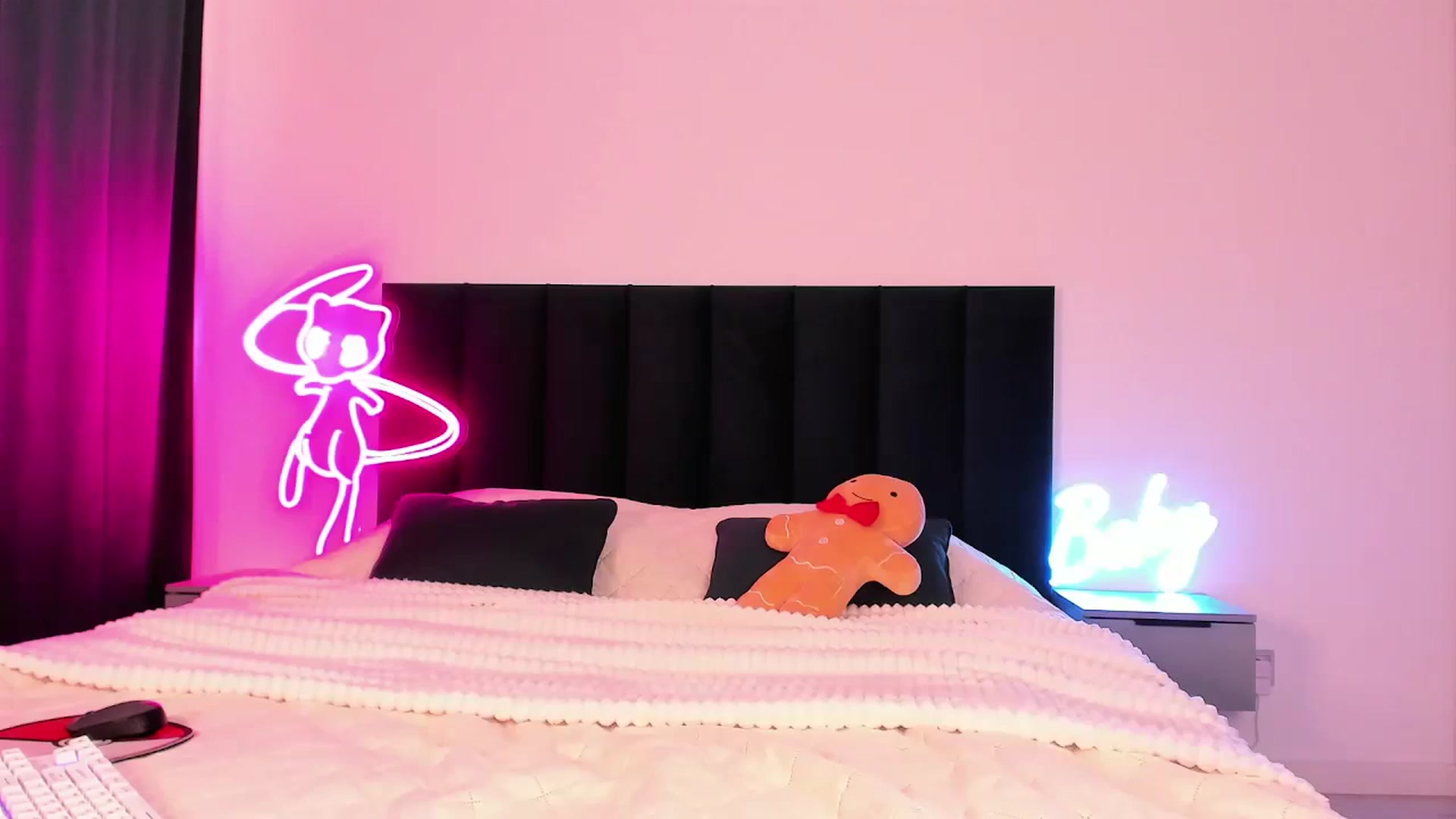 wow_lovie video thumbnail